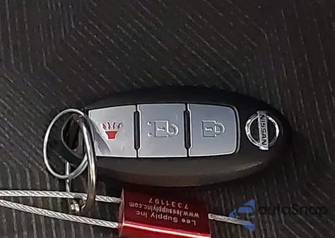 2016 Nissan Rogue Sv z USA, uszkodzony, nr VIN KNMAT2MV7GP727408